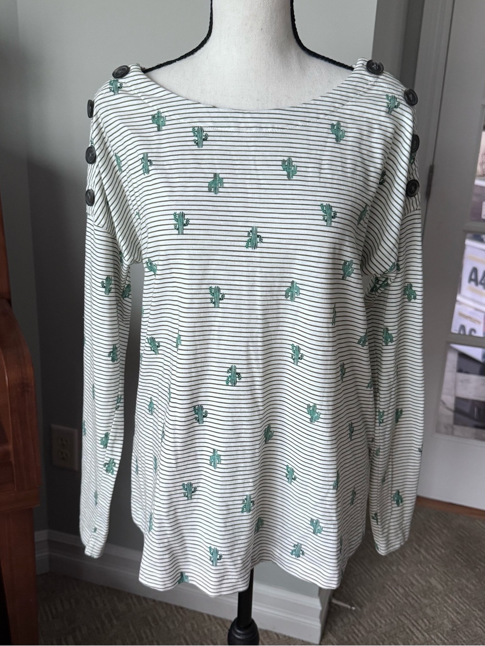 a:glow Long Sleeve Striped Cactus Maternity & Nursing Top S Buttons Functional